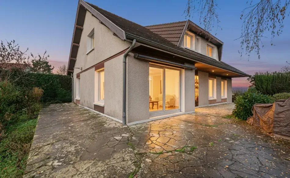Maison familiale 198 m²