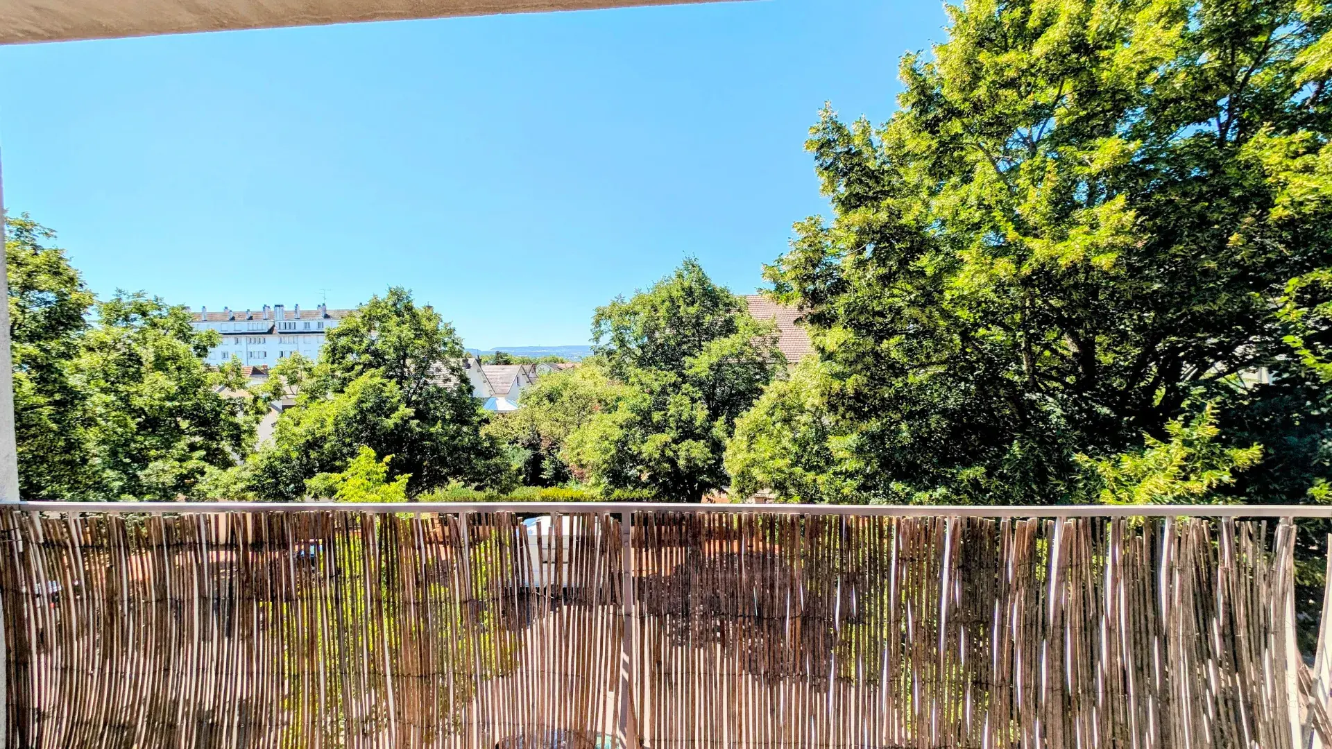 Balcon Appartement Dijon CHU