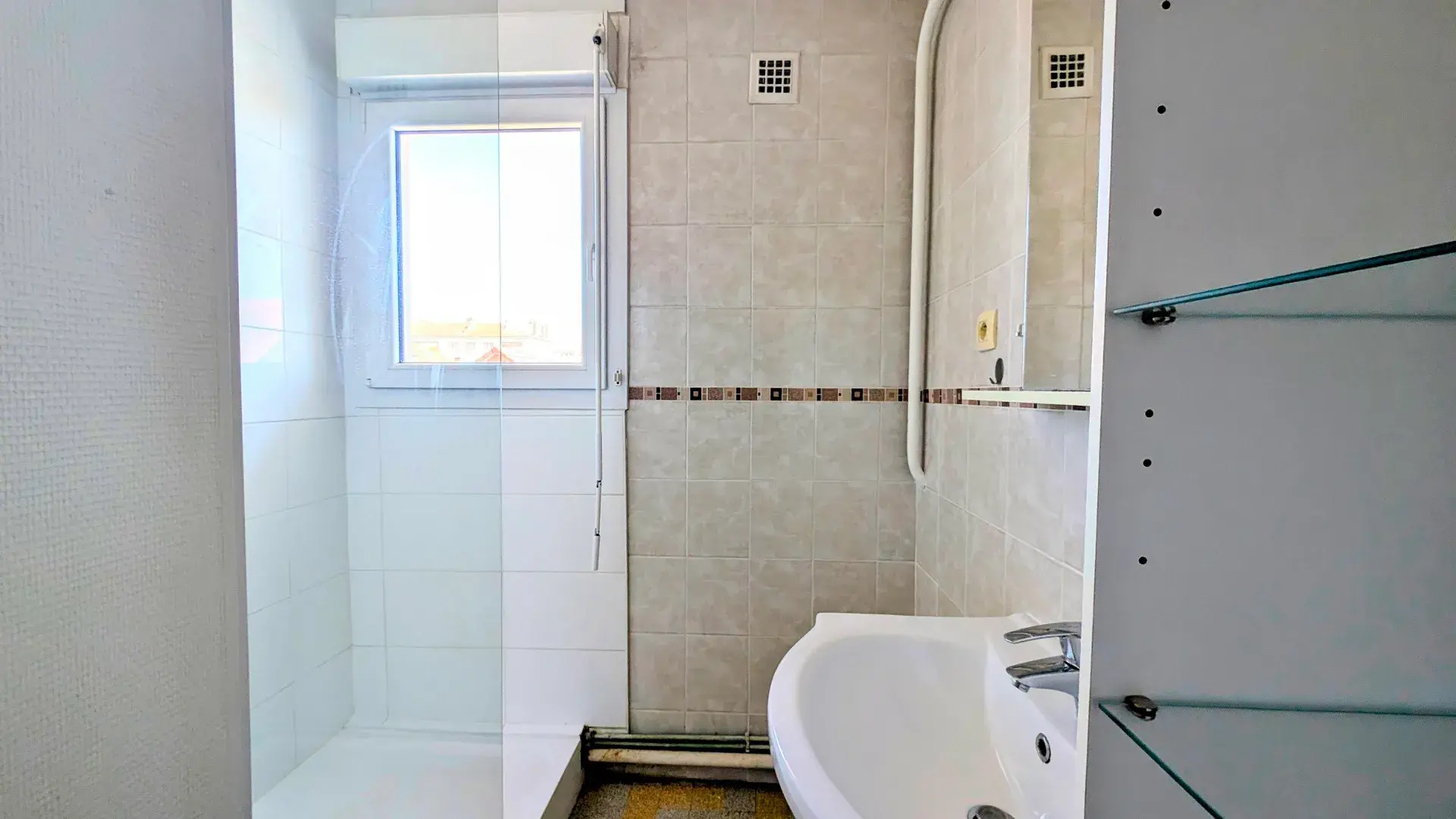 Salle de bain Appartement Dijon CHU